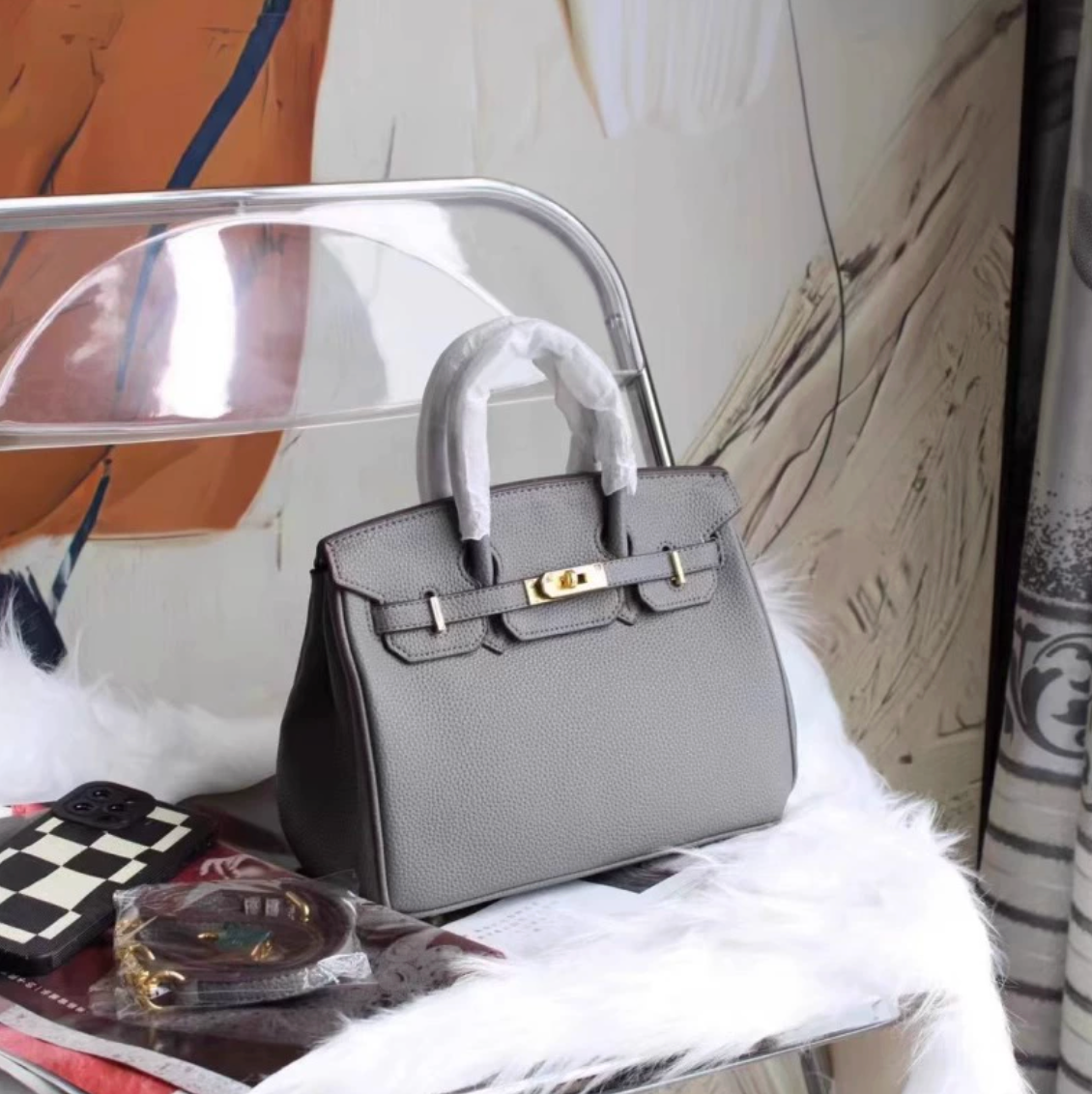 Litchi Shoulder Tote